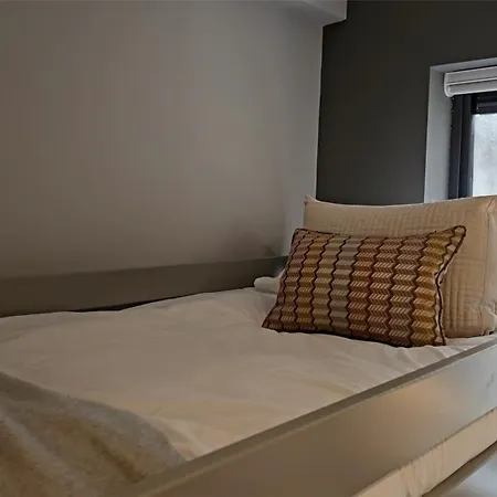 Madison House 戈尔韦